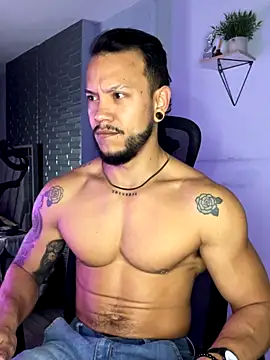 ARON TAYLER01 online show from 23, 10, 2025