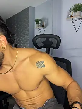 ARON TAYLER01 online show from 15, 11, 2025