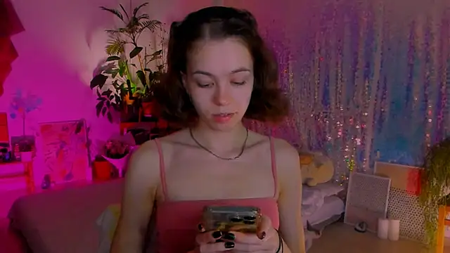 Snapshot of poli__ chatting on 13, 1, 2025 poli   online show from 13, 1, 2025