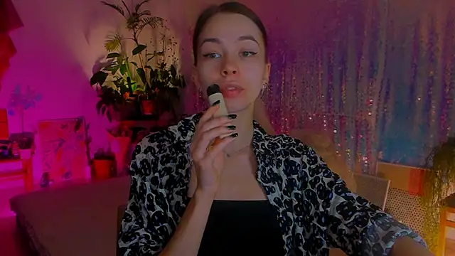 Snapshot of poli__ chatting on 19, 1, 2025 poli   online show from 19, 1, 2025