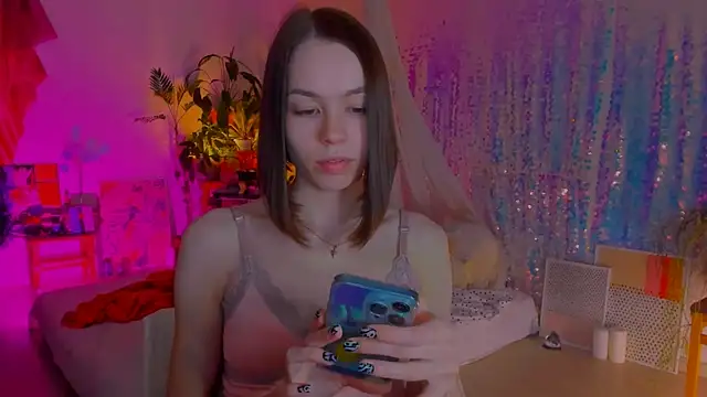 Snapshot of poli__ chatting on 12, 3, 2025 poli   online show from 12, 3, 2025