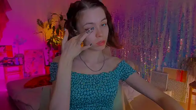 Snapshot of poli__ chatting on 19, 3, 2025 poli   online show from 19, 3, 2025