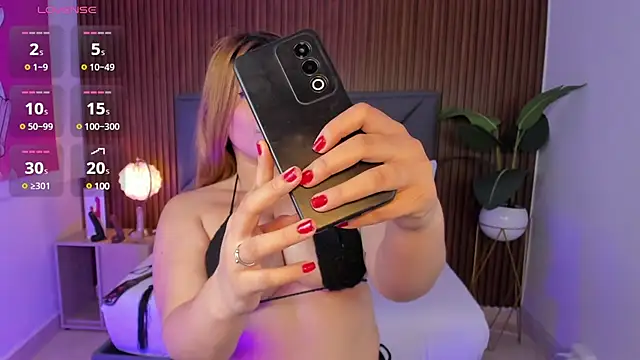 Snapshot of valeria_acosta_ chatting on 14, 3, 2025 valeria acosta online show from 14, 3, 2025