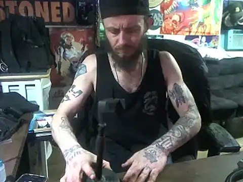 CloudDadddyyy420 online show from 13, 2, 2025