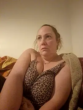 Wisie Cutie online show from 5, 2, 2025