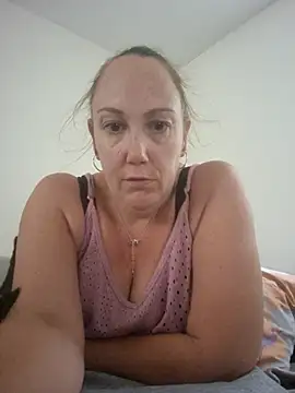 Wisie Cutie online show from 23, 9, 2025