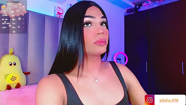 AiishaRose online show from 9, 3, 2025