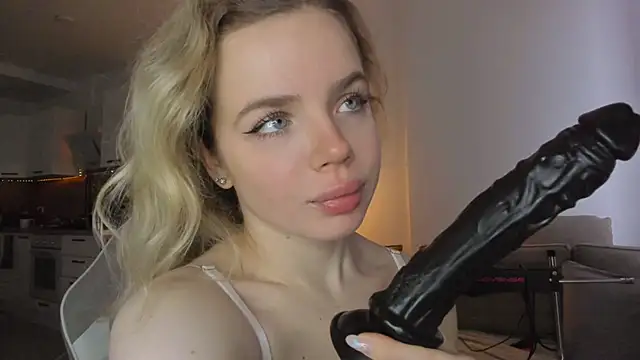 lit asella online show from 17, 12, 2024