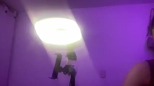 salome polaniiee online show from 16, 9, 2025