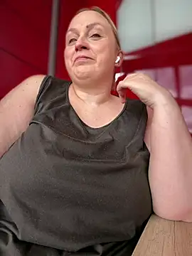 BBW Nora online show from 3, 6, 2026