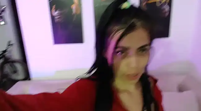 Snapshot of i_am_nina_ chatting on 19, 12, 2024 i am nina online show from 19, 12, 2024