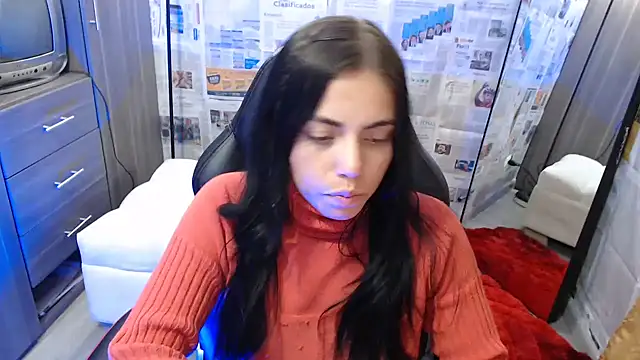 Snapshot of i_am_nina_ chatting on 7, 2, 2025 i am nina online show from 7, 2, 2025