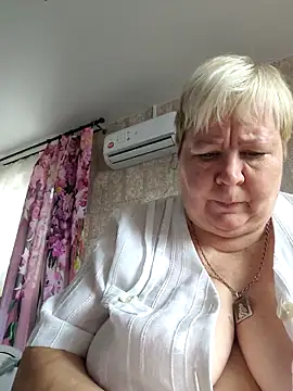 EffectFiona online show from 22, 9, 2025