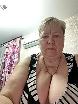 EffectFiona online show from 3, 11, 2025