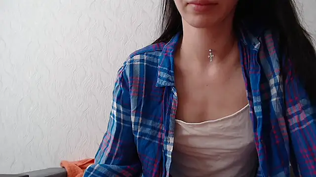 HoneyWiles online show from 7, 2, 2025