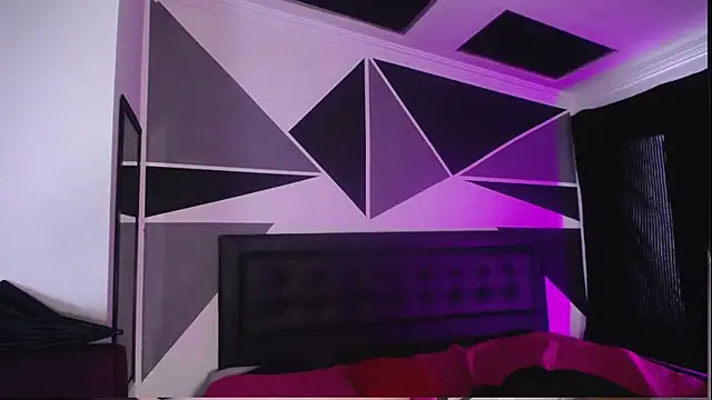 Miss Loise online show from 7, 2, 2025