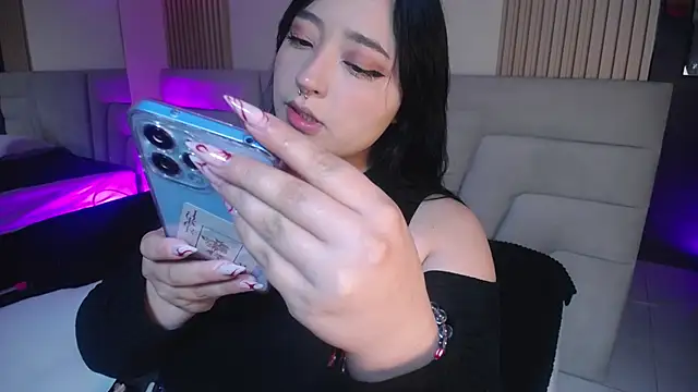 Miss Loise online show from 20, 10, 2025