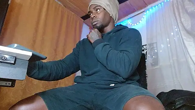 angel bonbom online show from 13, 4, 2026