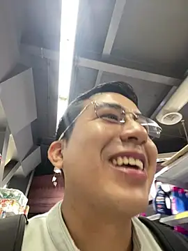 andrewmhilton  online show from 16, 3, 2025