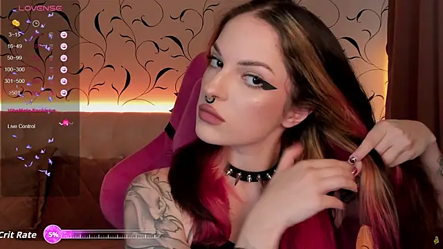 BratzieDarsie online show from 17, 9, 2025