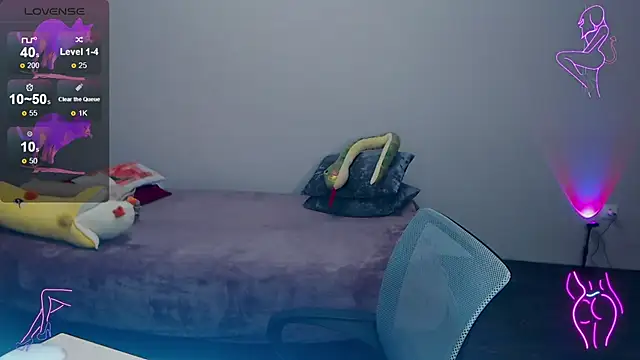 Snapshot of Celine_Faer1 chatting on 11, 11, 2025 Celine Faer1 online show from 11, 11, 2025