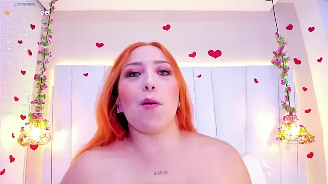 KiarhaTrixie online show from 28, 2, 2025