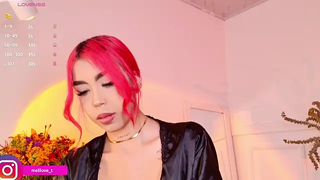 Snapshot of Mely-taylor chatting on 10, 2, 2025 Mely-taylor online show from 10, 2, 2025