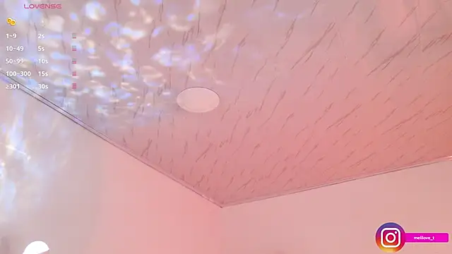 Snapshot of Mely-taylor chatting on 20, 9, 2025 Mely-taylor online show from 20, 9, 2025