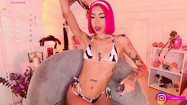 Snapshot of Mely-taylor chatting on 12, 10, 2025 Mely-taylor online show from 12, 10, 2025