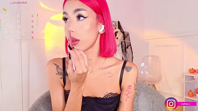 Snapshot of Mely-taylor chatting on 28, 10, 2025 Mely-taylor online show from 28, 10, 2025