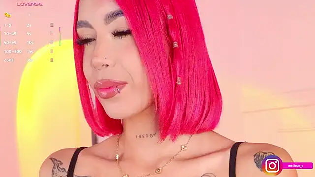 Snapshot of Mely-taylor chatting on 9, 11, 2025 Mely-taylor online show from 9, 11, 2025