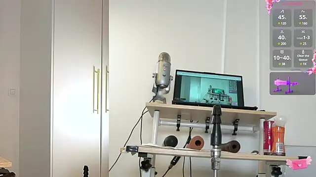 Snapshot of Miss69Ri99 chatting on 11, 3, 2025 Miss69Ri99 online show from 11, 3, 2025