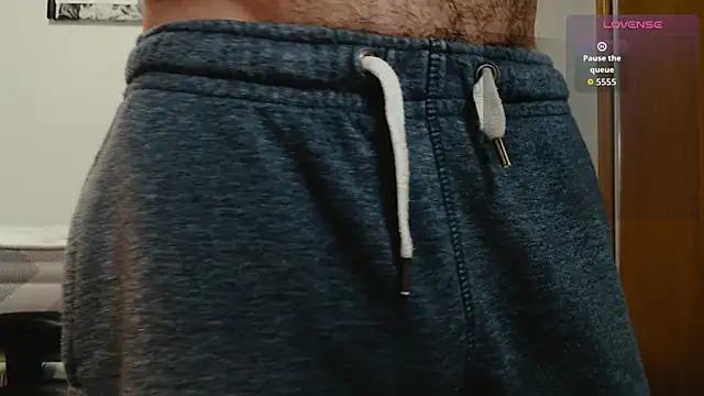 Snapshot of cutehairymacho chatting on 7, 11, 2025 cutehairymacho online show from 7, 11, 2025