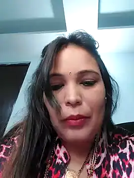 Poojabhabi101 online show from 25, 12, 2024