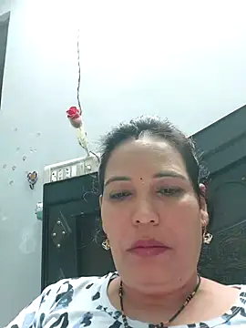 Poojabhabi101 online show from 14, 10, 2025