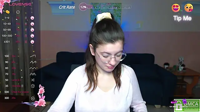 Aminabeatris online show from 1, 2, 2025