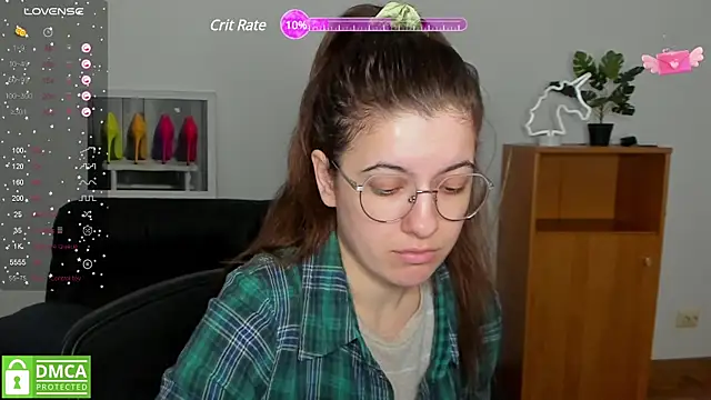 Aminabeatris online show from 2, 3, 2025