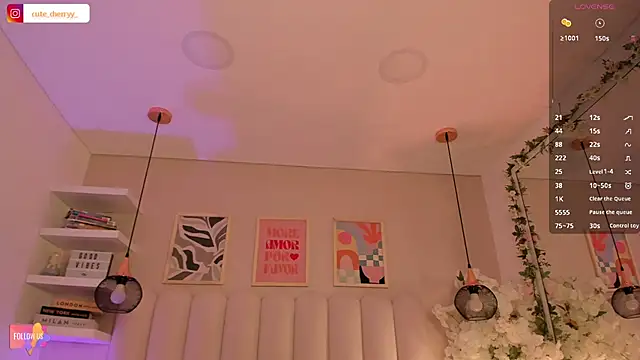 cute  cherry  online show from 19, 11, 2025