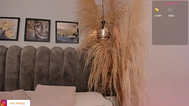 cute  cherry  online show from 1, 6, 2026