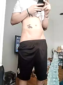 LiverandBrat77 online show from 7, 2, 2025