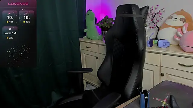 Vincent Strong online show from 10, 9, 2025