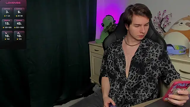 Vincent Strong online show from 26, 10, 2025