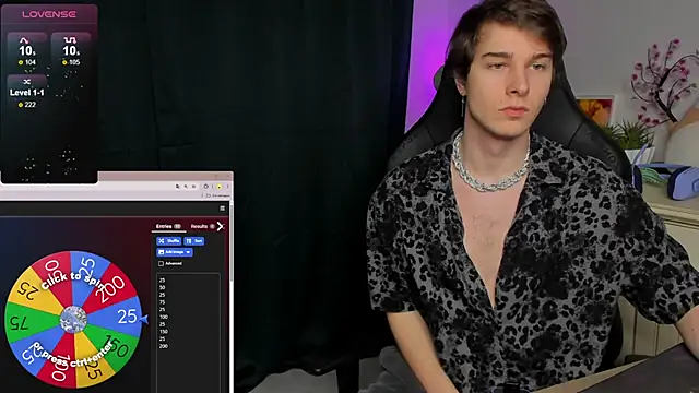 Vincent Strong online show from 3, 11, 2025