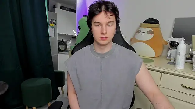 Vincent Strong online show from 13, 4, 2026