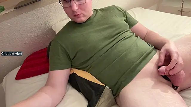 Snapshot of an0nym0us_us3r chatting on 14, 9, 2025 an0nym0us us3r online show from 14, 9, 2025