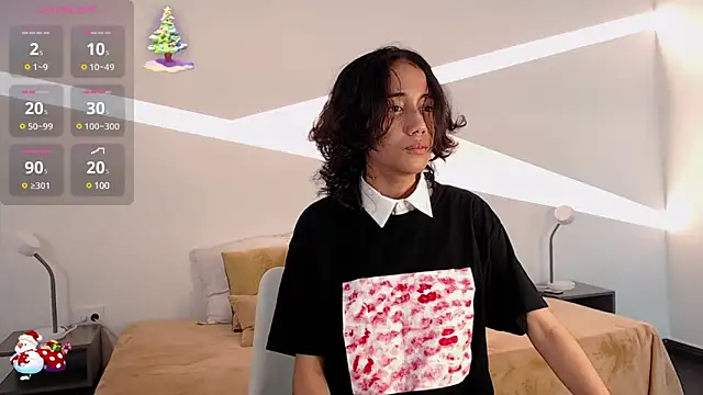 hot little bunny online show from 12, 12, 2024