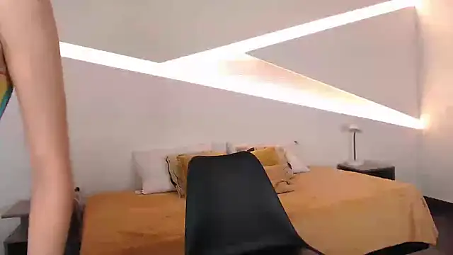 hot little bunny online show from 11, 1, 2025