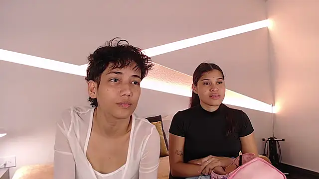 Snapshot of hot_little_bunny chatting on 31, 1, 2025 hot little bunny online show from 31, 1, 2025