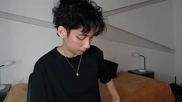 Snapshot of hot_little_bunny chatting on 22, 2, 2025 hot little bunny online show from 22, 2, 2025