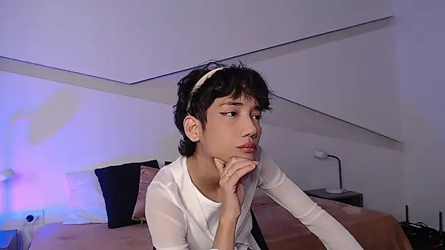 Snapshot of hot_little_bunny chatting on 26, 2, 2025 hot little bunny online show from 26, 2, 2025